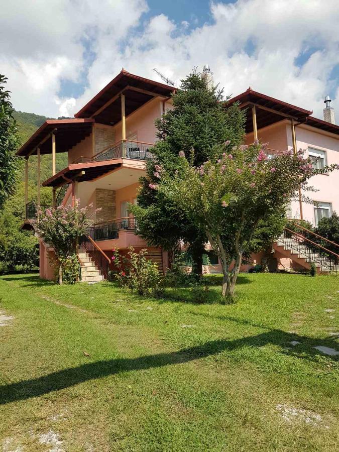 Hillside View Home Káto Loutrákion Dış mekan fotoğraf